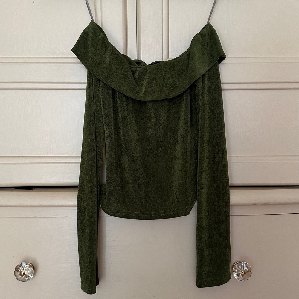 Motel Rocks Pea Green Longsleeve Off the Shoulder Top Size XS